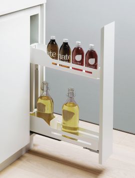Libell narrow base pull-out with shelves in white